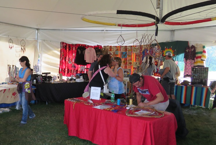 The Aboriginal Market included a jewelery making demonstration 